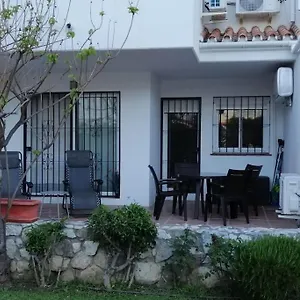 beautiful-apartment-in-la-carihuela-torremolinos.es-andalucia.com/